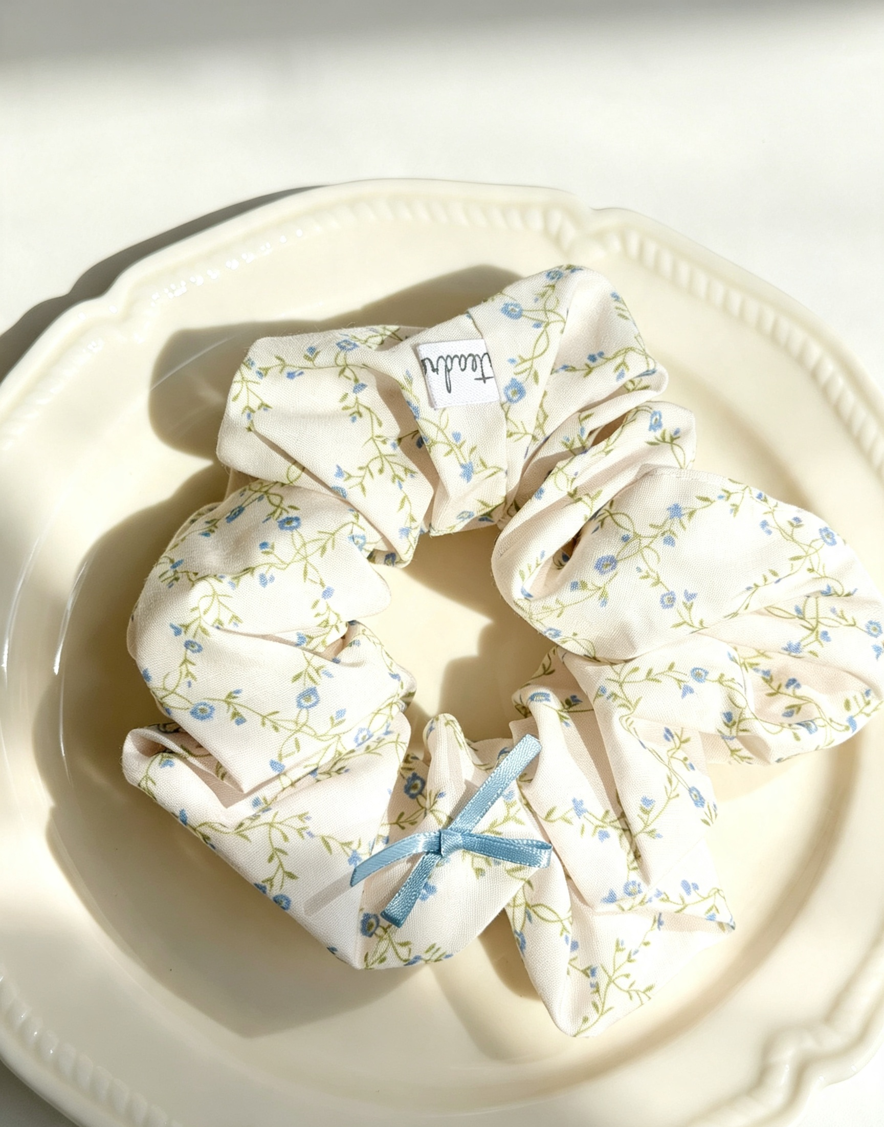 White Ditsy Floral Scrunchie