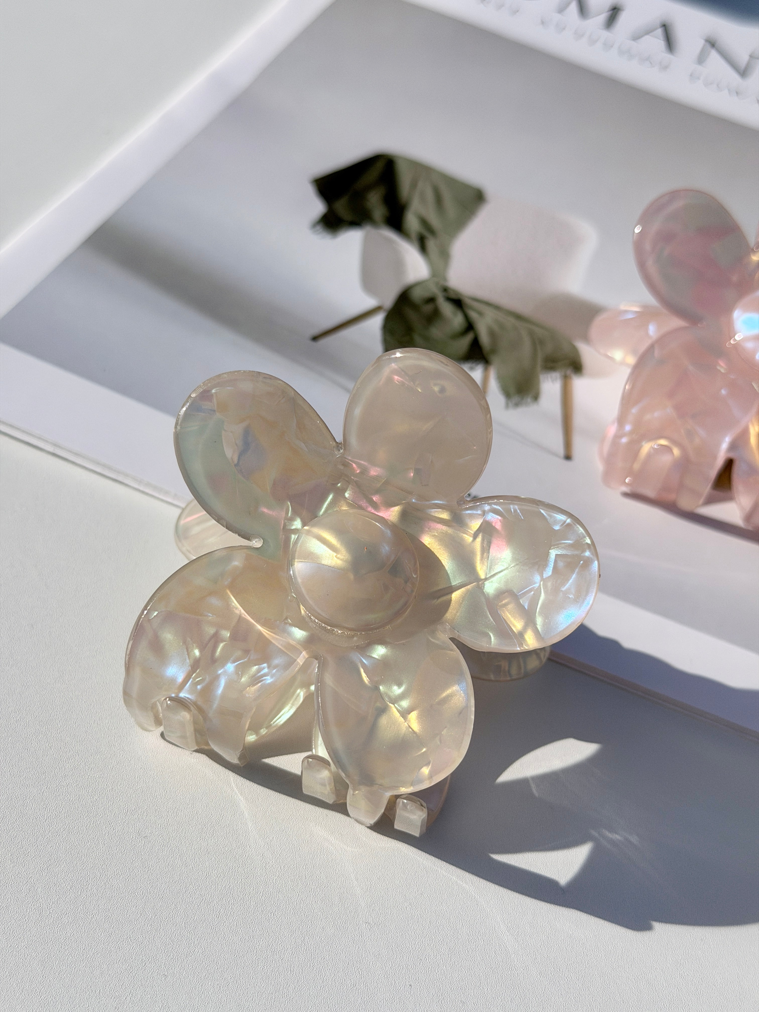 Pearlescent Flower Hair Claw Clip