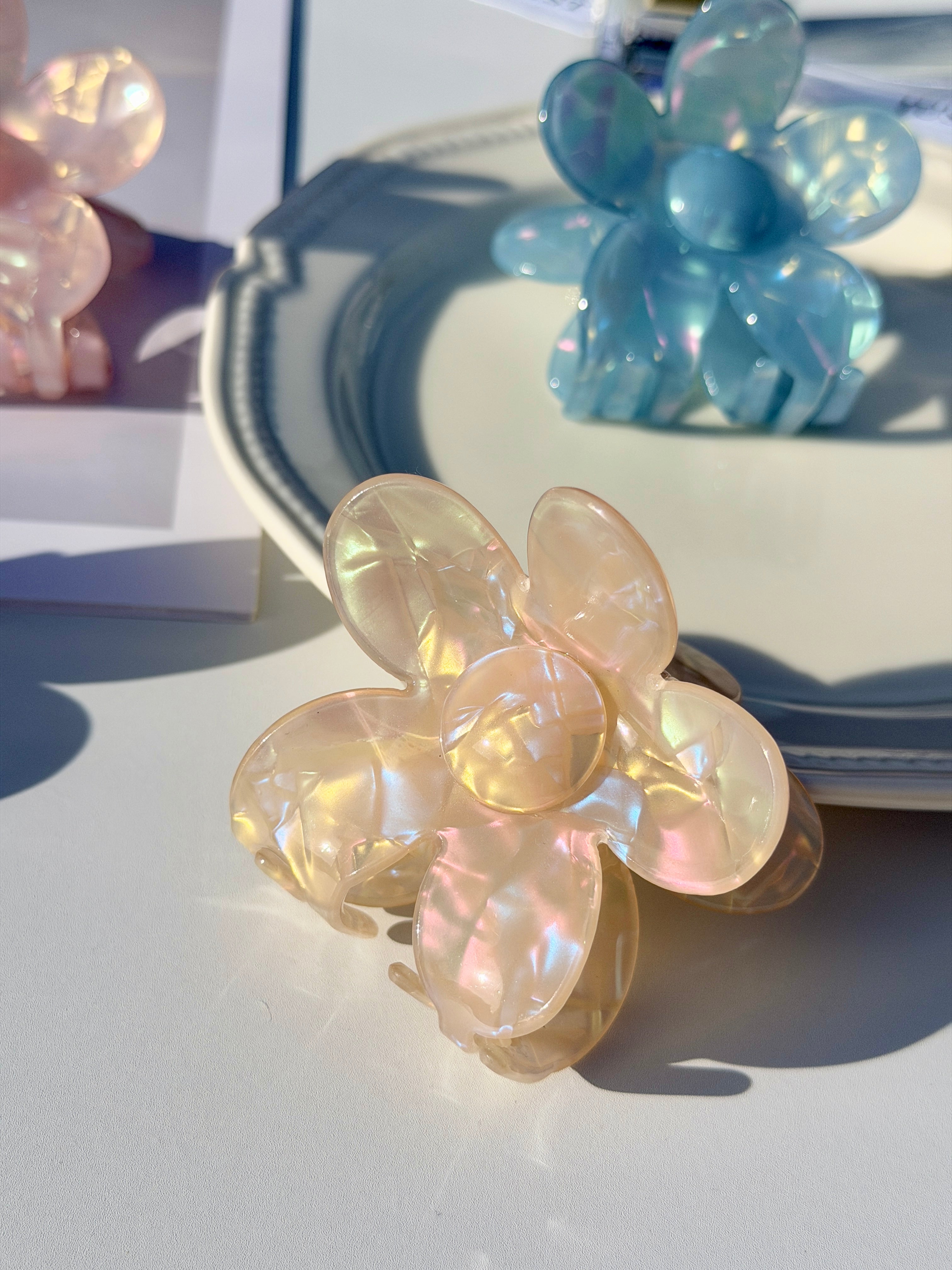 Pearlescent Flower Hair Claw Clip