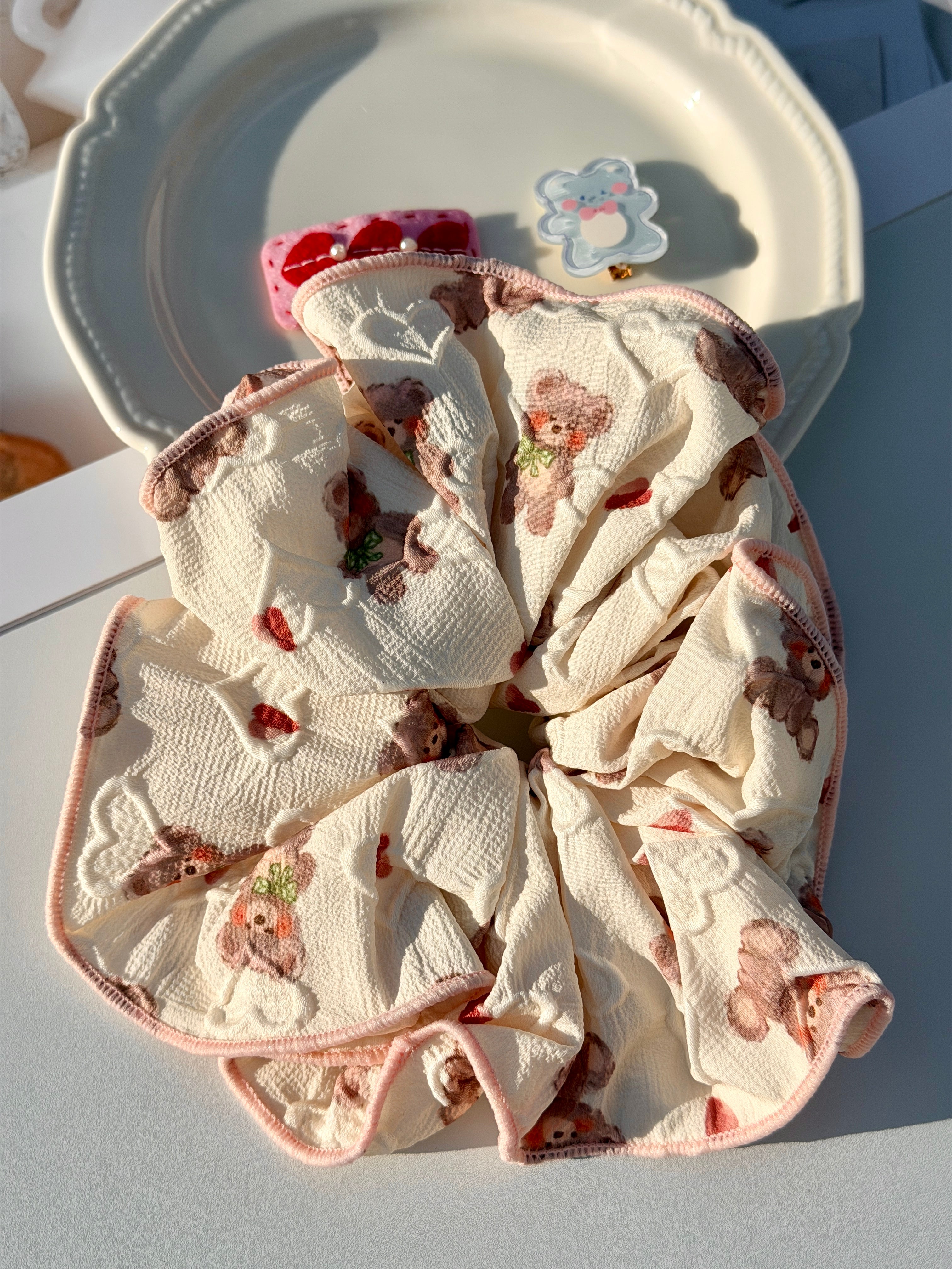 Lovely Bear Heart Print Scrunchie