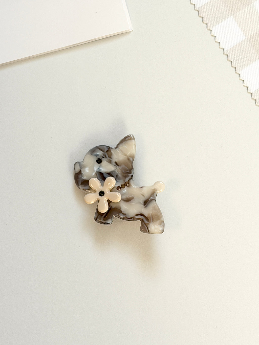 Marble Dog Hair Clip