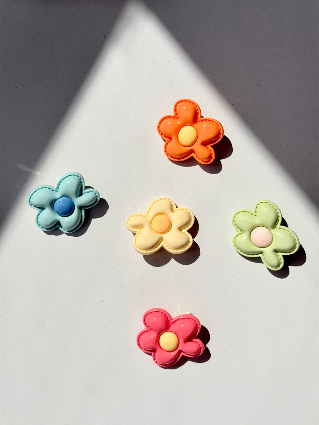 Daisy Flower Hair Clip